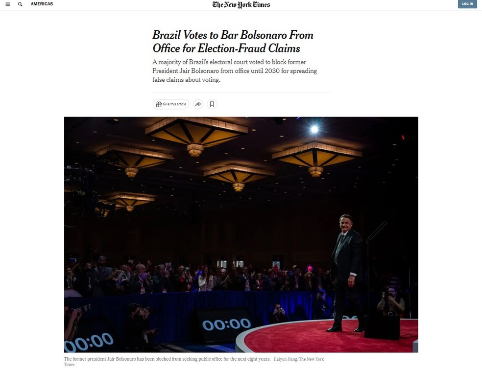 The New York Times disse que decisão contra Bolsonaro foi um "golpe na extrema direita" do Brasil — Foto: Reprodução/NYT