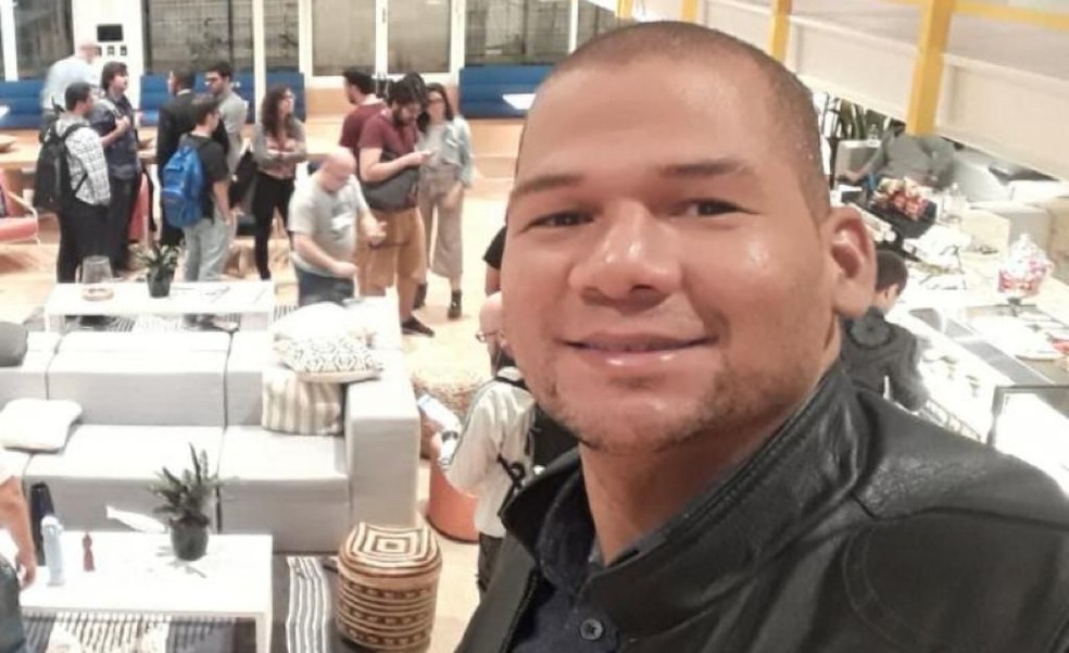 Perito papiloscopista Renato Couto, de 41 anos, foi capturado, em uma viatura da Marinha, após procurar o empresário Lourival Ferreira de Lima. — Foto: Arquivo