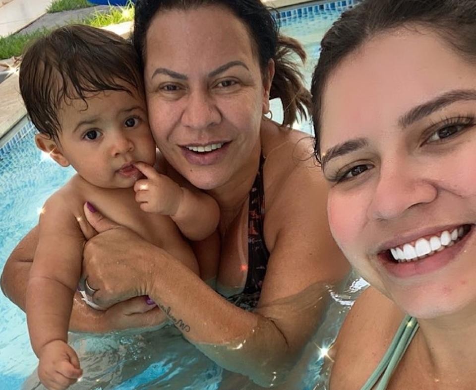 Marília Mendonça com mãe e filho — Foto: Reprodução