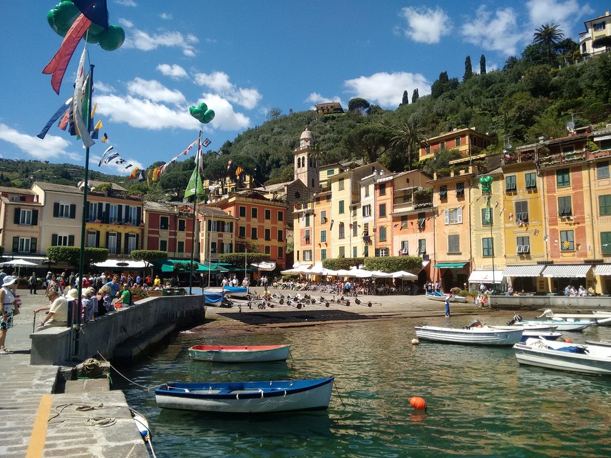 A cidade de Portofino, na região da Ligúria, no norte da Itália