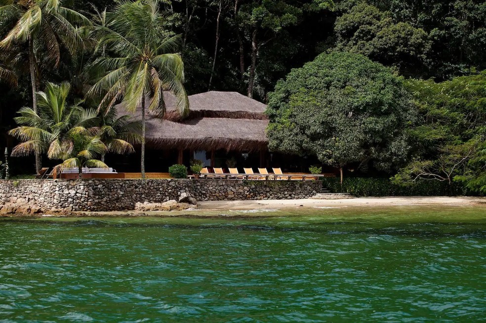 Princess Island, villa de cinco quartos na Ilha do Capítulo, em Angra dos Reis, com diárias de R$ 63 mi no Airbnb — Foto: Reprodução / Airbnb
