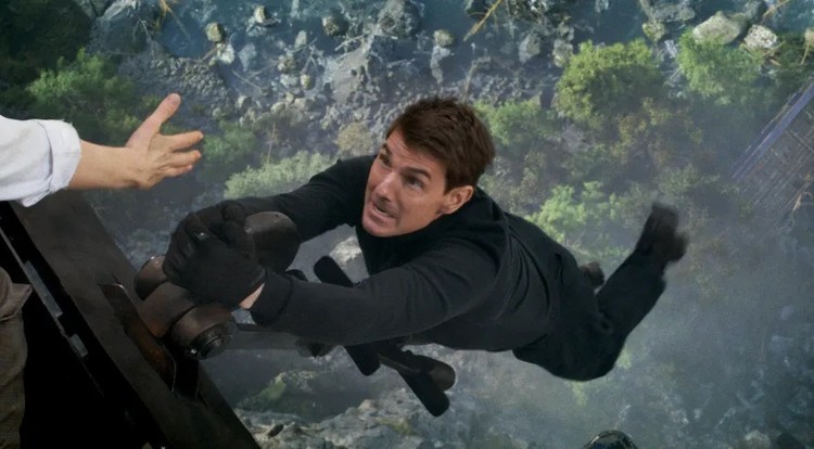 Tom Cruise em "Missão: Impossível – Acerto de contas – Parte 1"