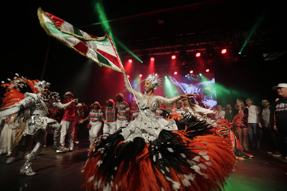 Grande Rio foi o grande destaque da noite — Foto: Alexandre Cassiano