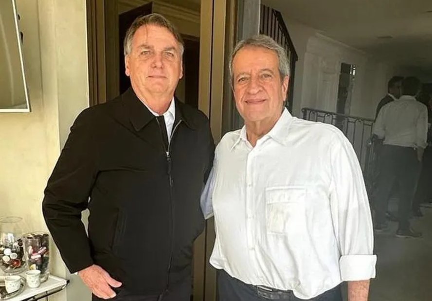Jair Bolsonaro e Valdemar Costa Neto em São Paulo antes da decisão judicial