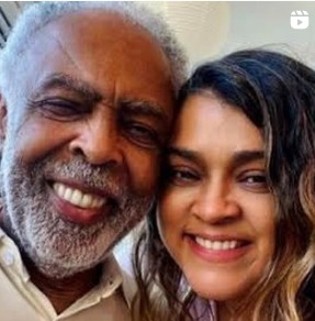 O compositor Gilberto Gil com sua filha, a cantora Preta Gil — Foto: Reprodução/Instagram