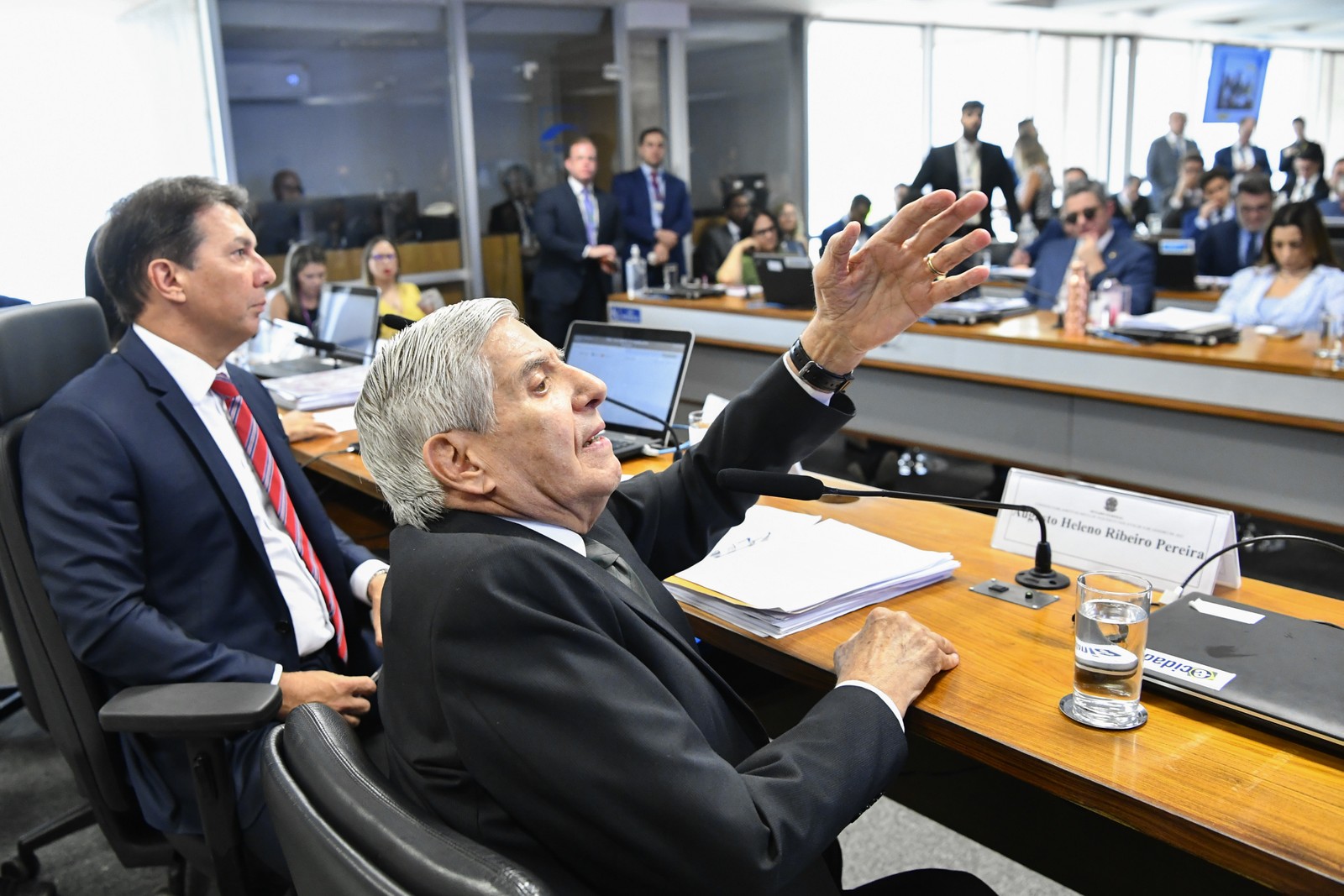 Ex-chefe do GSI, general Augusto Heleno, em pronunciamento — Foto: Geraldo Magela / Agência Senado