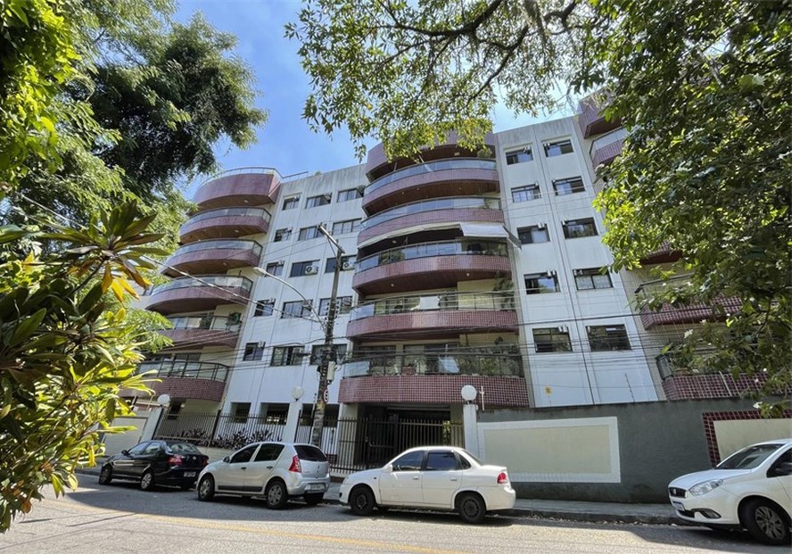 Rua Firmino do Amaral. No ano passado, em duas ocasiões, a via chegou a ter dois assaltos por dia relatados por moradores