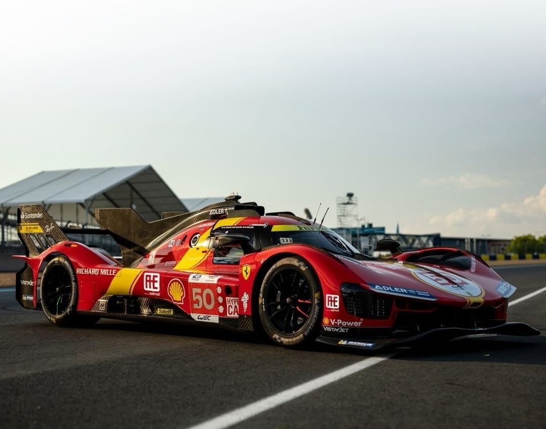 Ferrari 499 Hypercar, vencedora do circuito 24horas de Le Mans no ano passado — Foto: Reprodução / Instagram