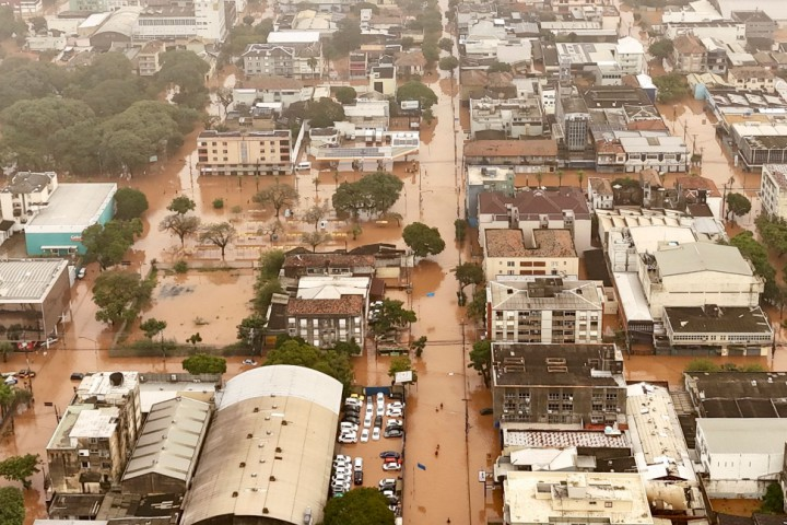 Chuvas no Rio Grande do Sul: Porto Alegre inudada — Foto: Carlos Fabal/AFP