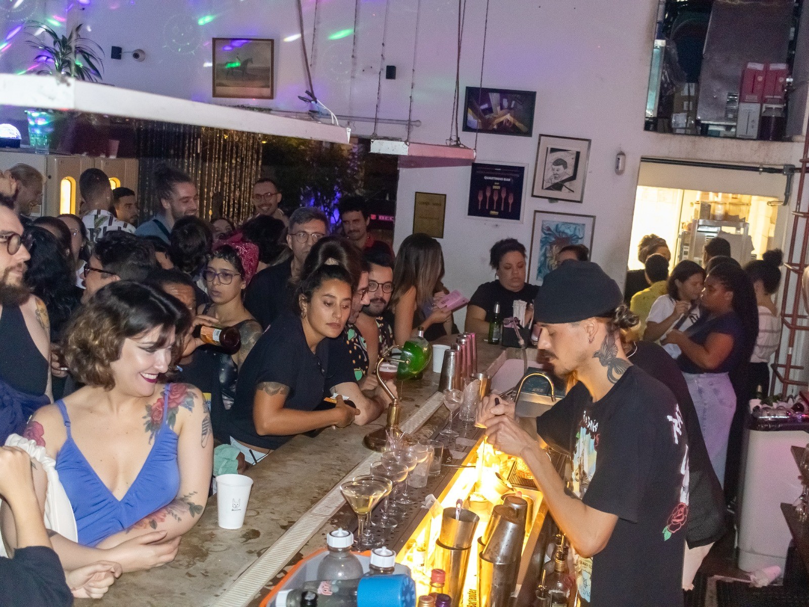 Quartinho Bar em noite de matinê (que acontece as quintas na casa) — Foto: Divulgação