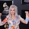 A cantora Cyndi Lauper no tapete vermelho da 60ª edição do Grammy: aos 71 anos, ela anunciou turnê de despedida - ANGELA WEISS/AFP