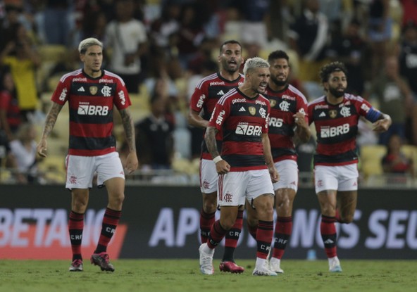 Campeonato Carioca - Flamengo x Vasco, primeiro jogo da semi-final no Maracanã