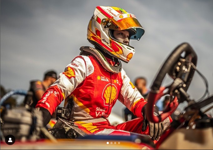 A jovem Aurelia Nobels, de 15 anos, integra o grid da recém-criada F4 Brasil, sendo a única mulher a competir no campeonato de base que soma pontos para a superlicença, necessária para se chegar à F1 — Foto: Reprodução Instagram