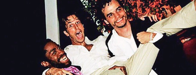 Lázaro Ramos, Vladimir Brichta e Wagner Moura são grandes amigos desde a adolescência. Eles começaram a carreira juntos no teatro em Salvador — Foto: Reprodução/ Instagram