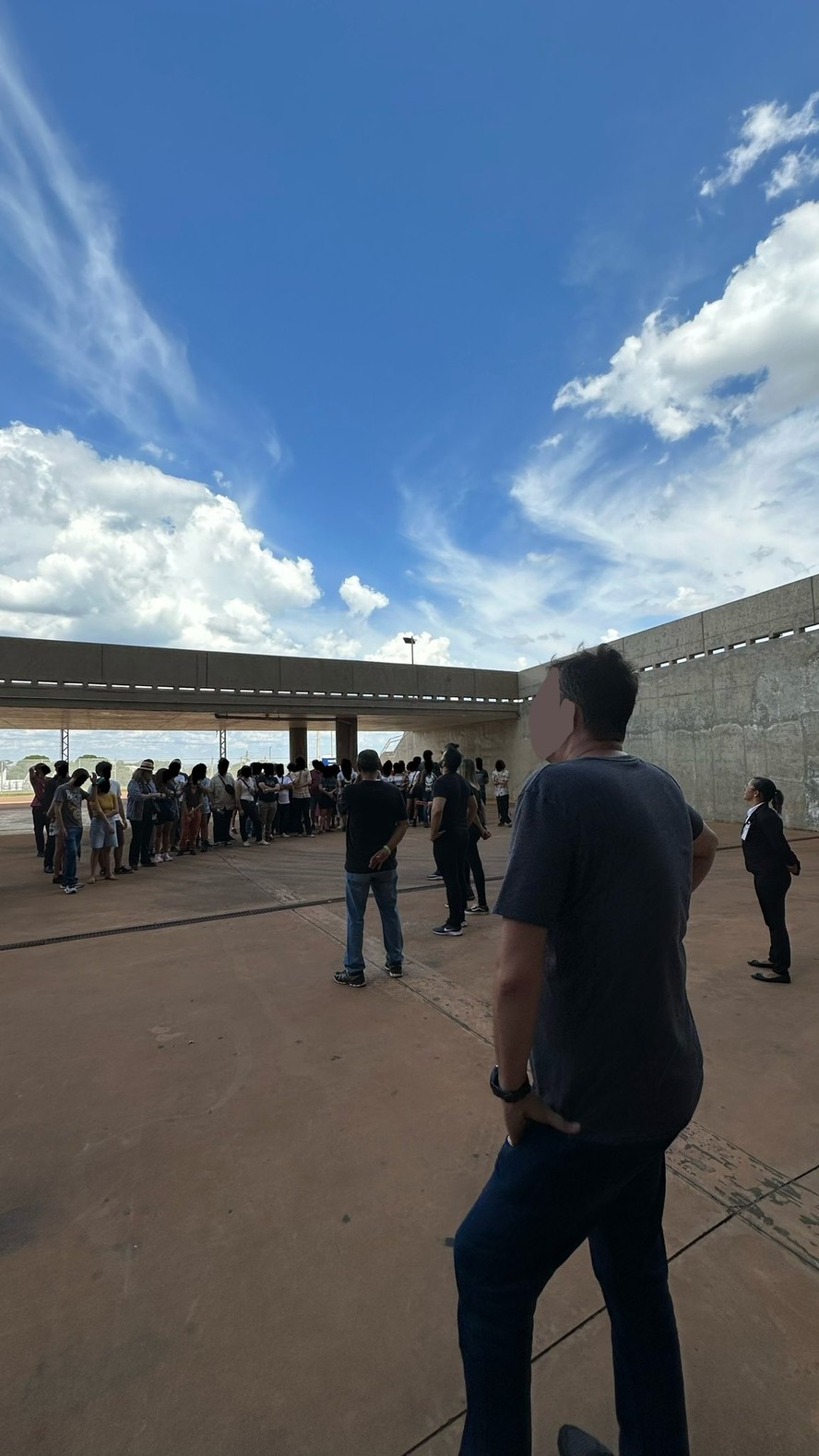 Estudantes de música assistiram a passagem de som de Paul McCartney em Brasília nesta quinta-feira, 30