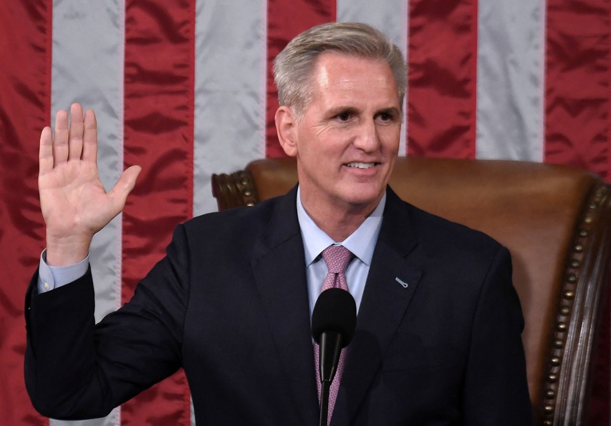 Kevin McCarthy, novo presidente da Câmara americana, após a vitória na madrugada deste sábado