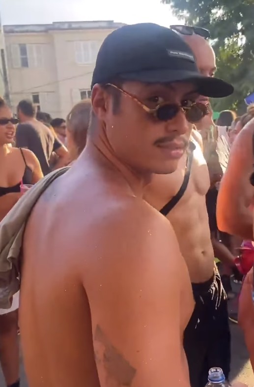 Francisco Vitti em bloco no pré-Carnaval do Rio — Foto: Reprodução/Redes sociais