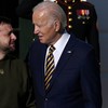 Joe Biden e Volodymyr Zelensky durante encontro na Casa Branca, em 2022. - Olivier Douliery/AFP