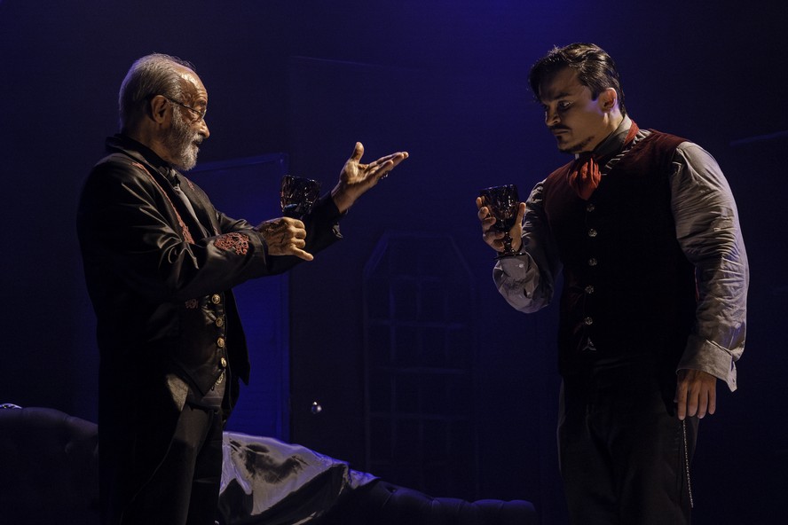 Osmar Prado e Maurício Machado em cena de 'O veneno do teatro'