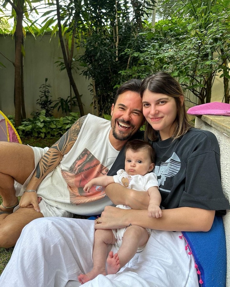 Maria Luiza e Paulinho Vilhena com a filha, Manoela