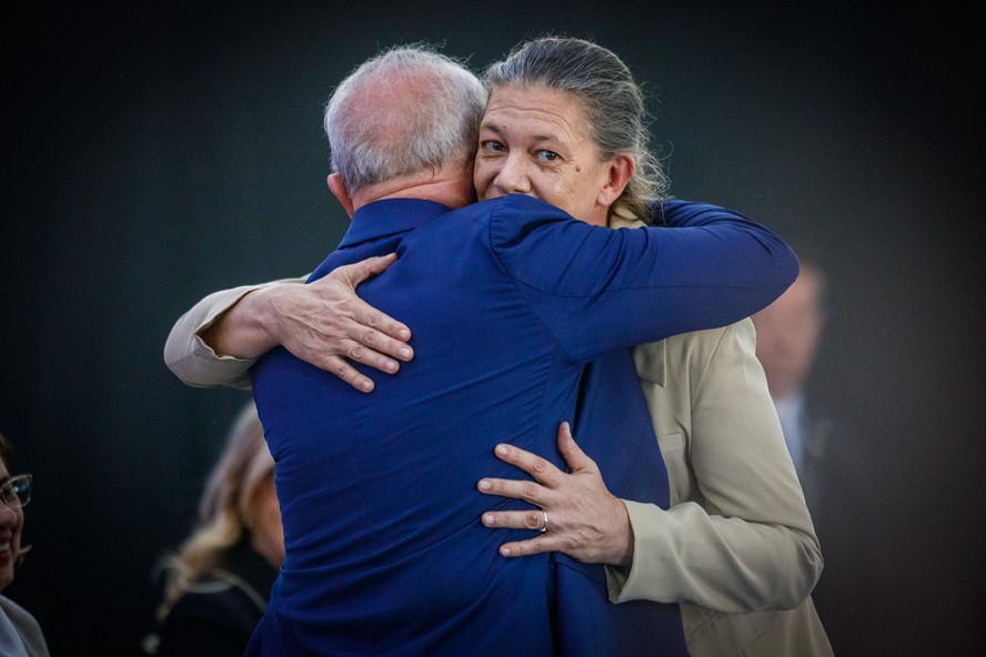 Ministra do Esporte Ana Moser e Lula