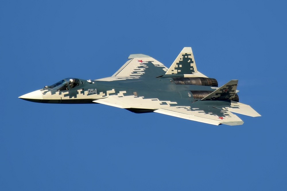 Su-57 em voo — Foto: Ministério da Defesa da Rússia