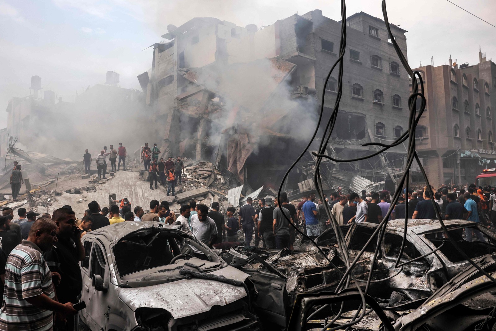 Campo de refugiados Jabalia, na Faixa de Gaza, foi atacado por Israel em resposta aos ataques surpresa do Hamas — Foto: Mohammed Abed/AFP