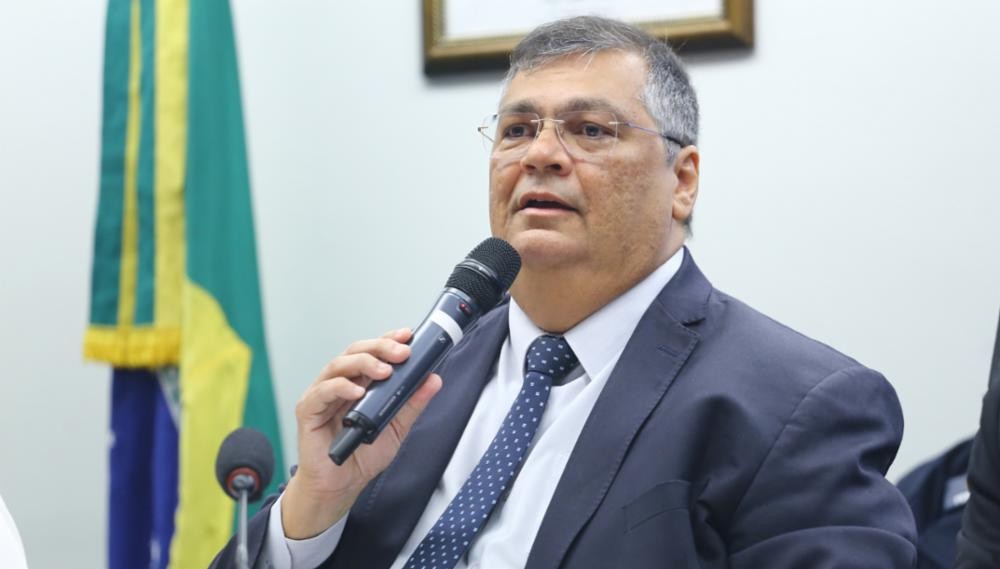 O ministro da Justiça Flávio Dino na Comissão de Fiscalização Financeira e Controle — Foto: Vinicius Loures/Câmara dos Deputados