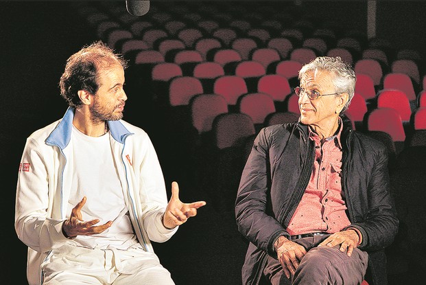 Moreno e o pai, Caetano Veloso, estão no filme, que inclui nomes como Lenine, João Bosco e Arnaldo Antunes