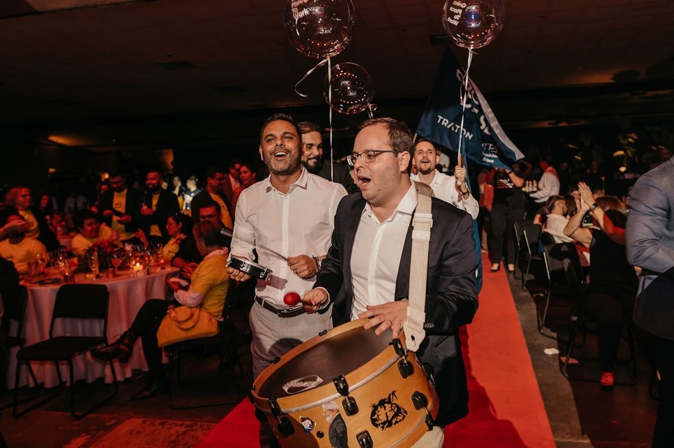 A festa de premiação das empresas conta com a participação dos funcionários — Foto: Divulgação