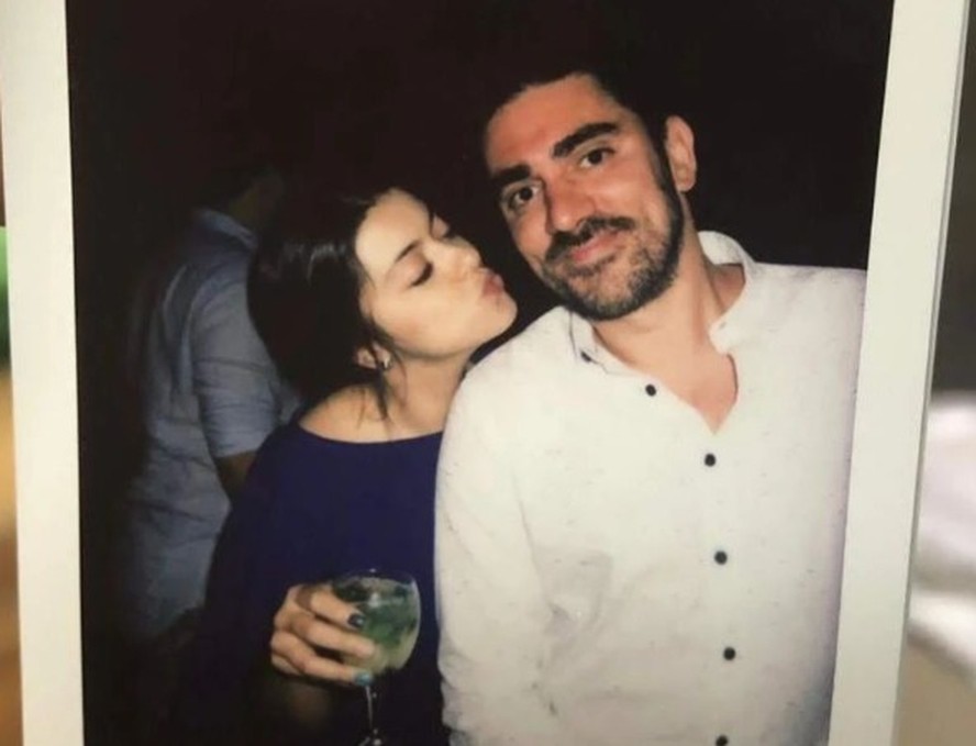 Marcelo Adnet confirma término do casamento com Patrícia Cardoso: 'não estamos juntos há algum tempo'