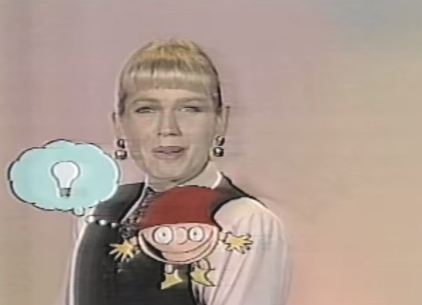 Xuxa estrelou centenas de comerciais. Em 1993, ela foi garota-propaganda de uma marca que sorteava prêmios — Foto: Reprodução/TV Globo