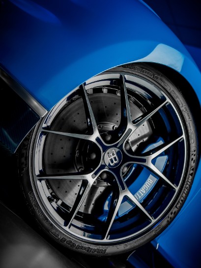 Roda do Bugatti Chiron Sport — Foto: Paíto Imports