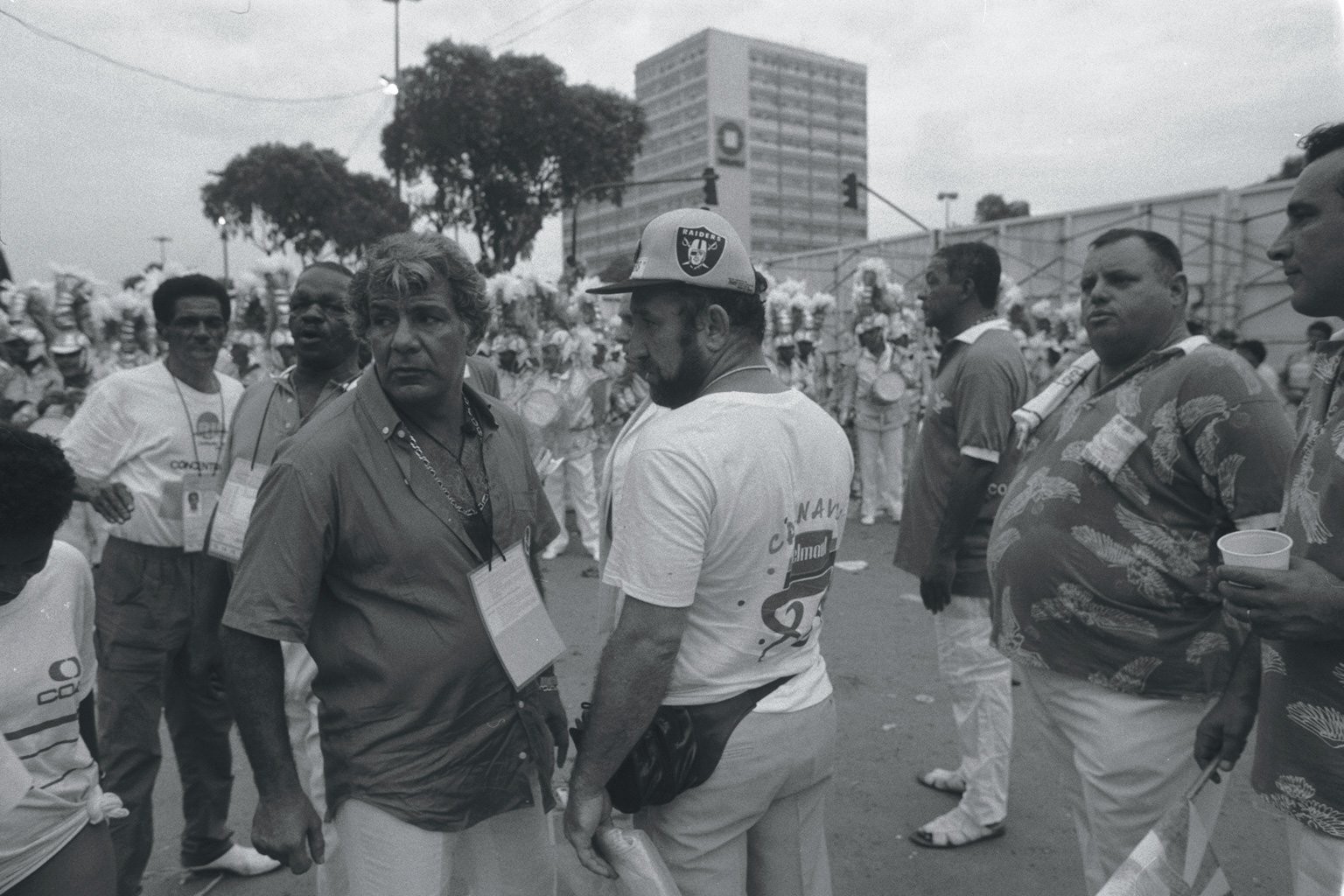 Capitão Guimarães durante desfile da Portela no carnaval de 1988 — Foto: Jorge William