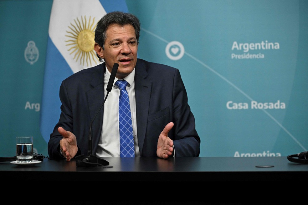 O ministro da Fazenda, Fernando Haddad — Foto: Luis Robayo/AFP