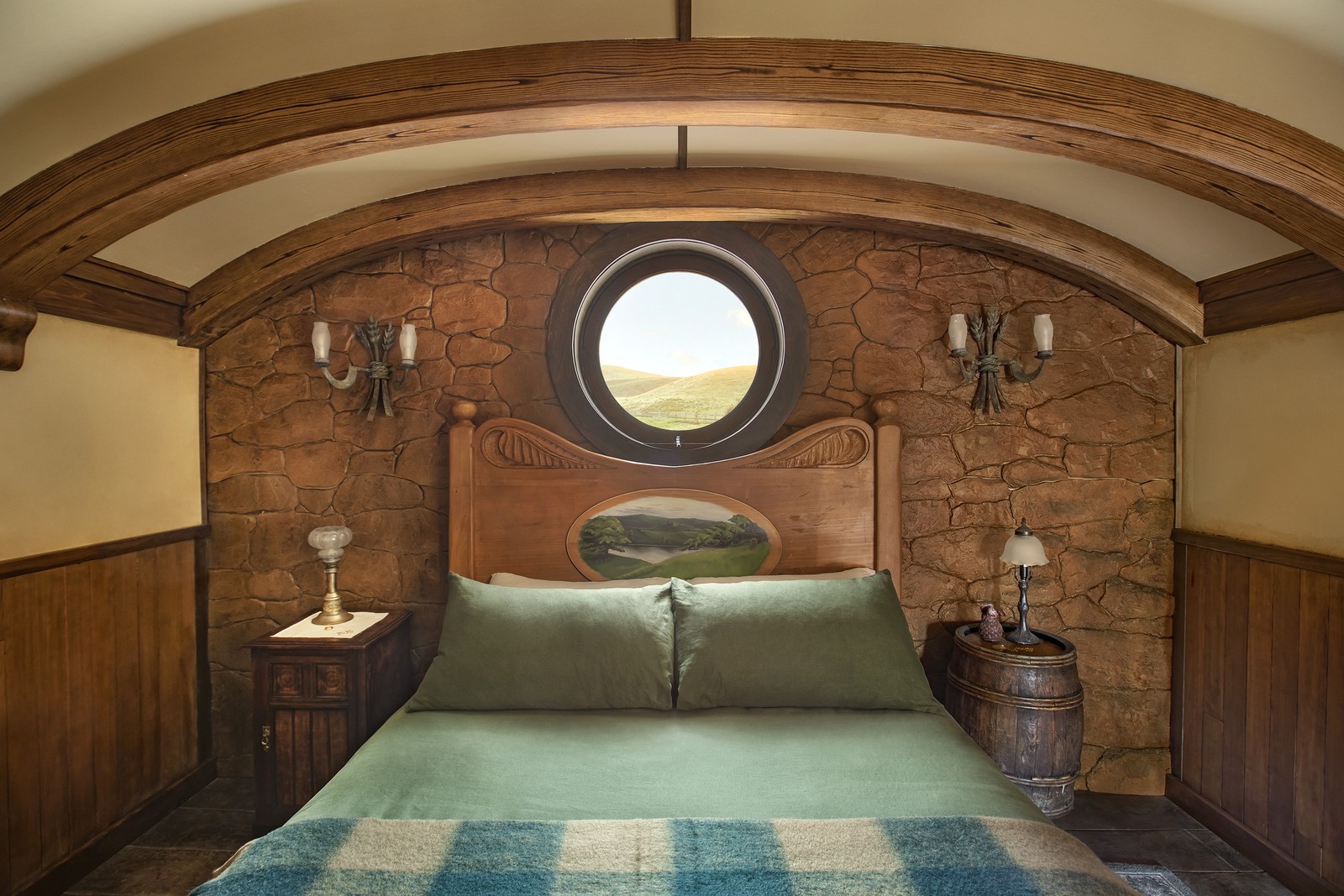 Quarto da casa The Millhouse, em Hobbiton, onde os hóspedes da ação do Airbnb poderão passar a noite — Foto: Divulgação / Larnie Nicolson