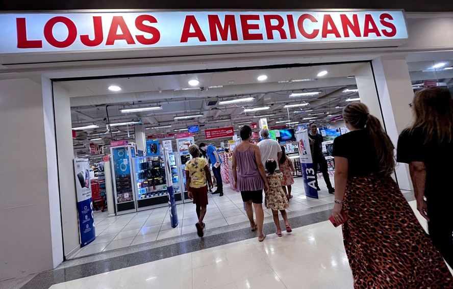 Plano da Americanas prevê fechar cerca de 70 filiais em 2023