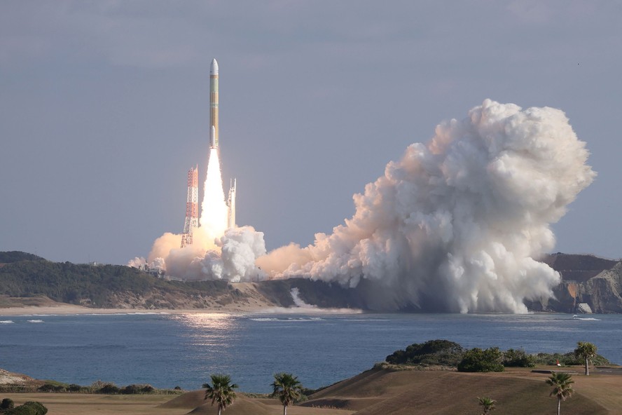 Japão anuncia lançamento bem-sucedido de novo foguete espacial