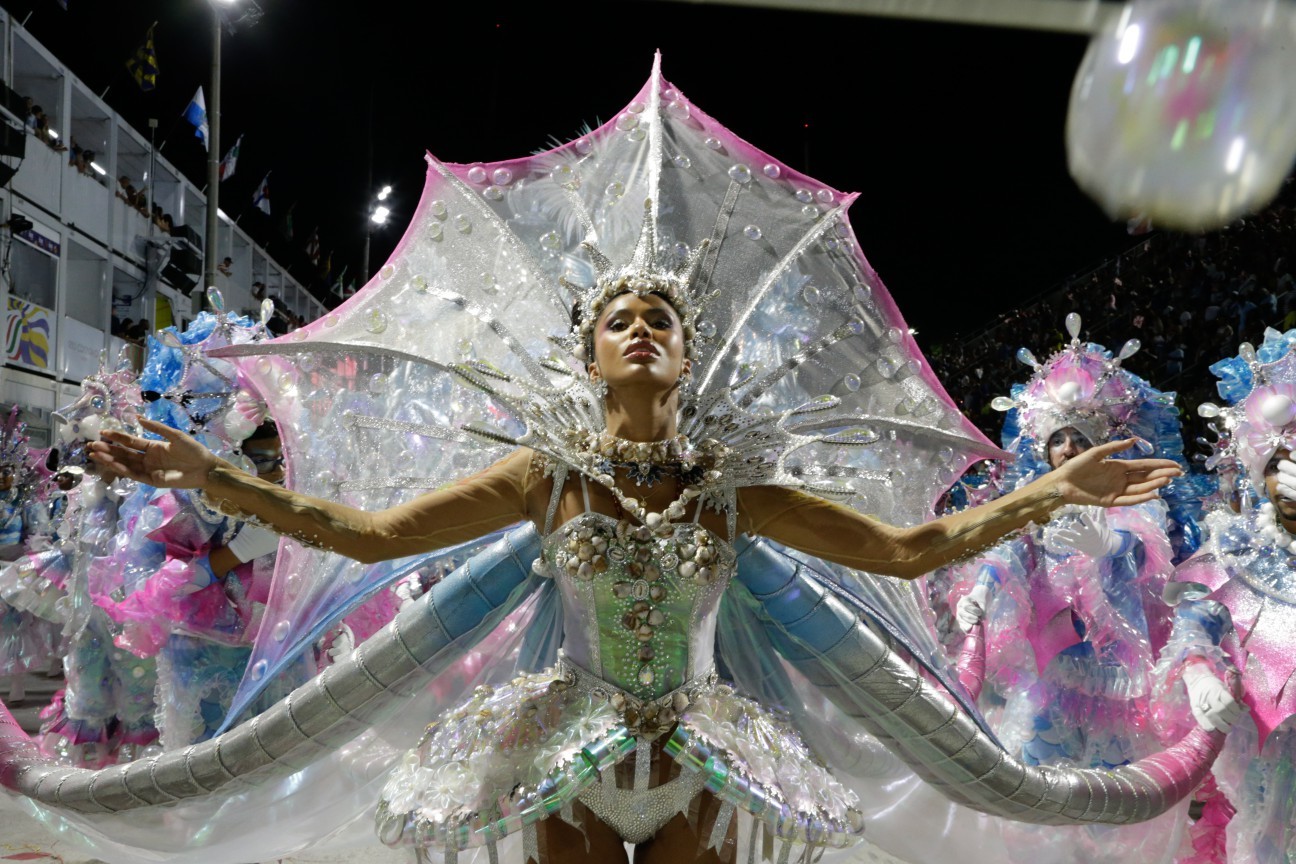 Desfile da Unidos da Viradouro — Foto: Domingos Peixoto