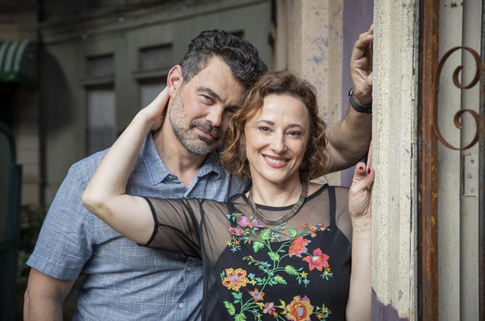 Carmo Dalla Vecchia e Paula Braun em 'Cara e coragem' (Foto: Fábio Rocha/Globo) — Foto:         