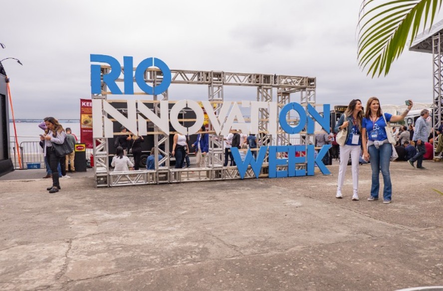 eventos como a Rio Innovation Week consolidam a posição do Rio como um hub de inovação em crescimento