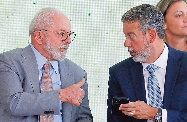 Lula e Lira ensaiaram uma aproximação em agosto, com a entrada do Centrão na Esplanada