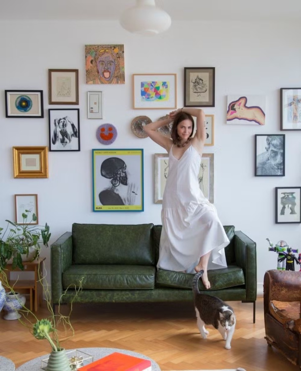 Leticia Colin mostrou a decoração do seu apartamento na Zona Sul do Rio — Foto: Reprodução Instagram