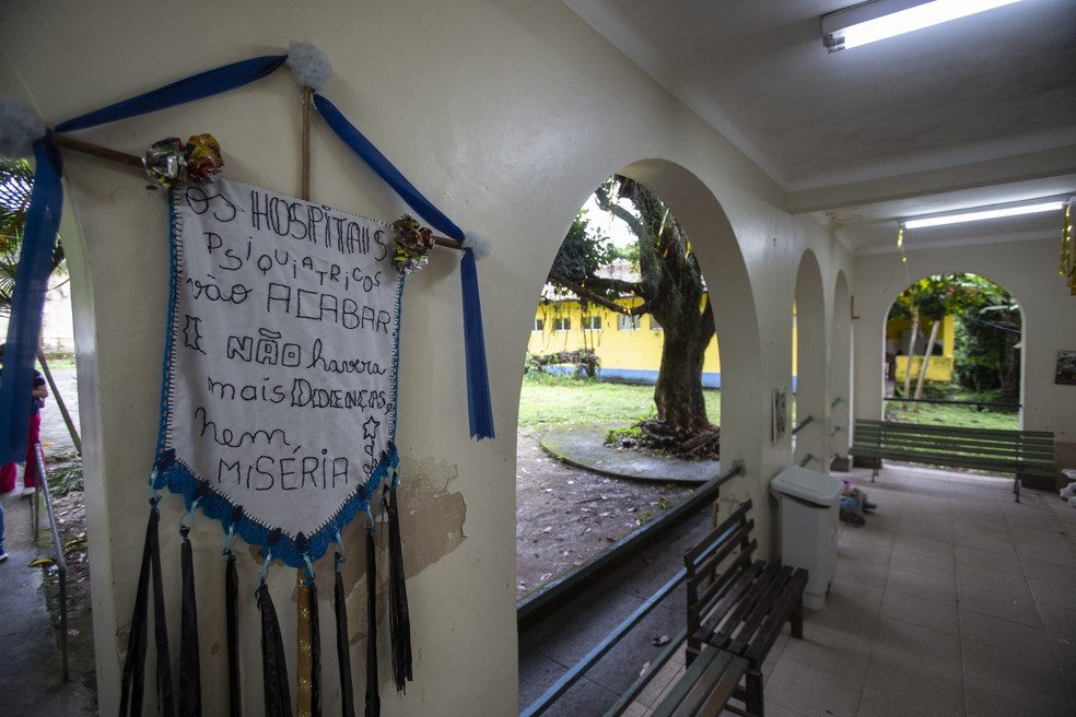 Centro cultura e convivência: núcleo oferece oficinas para a comunidade — Foto: Alexandre Cassiano