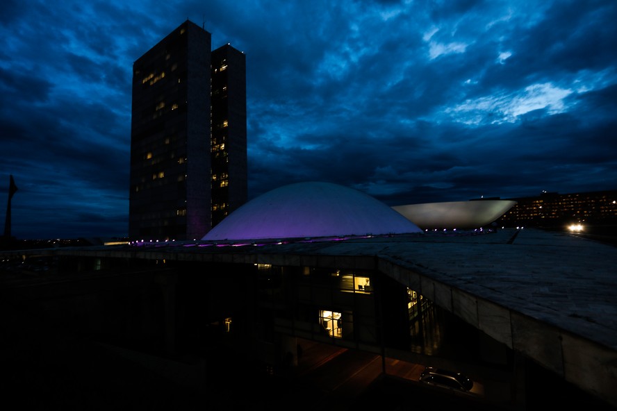 Prédios do Congresso Nacional, em Brasília. Só 8% dizem confiar muito no Legislativo federal