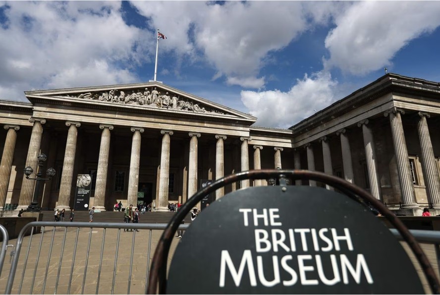 Fachada do Museu Britânico