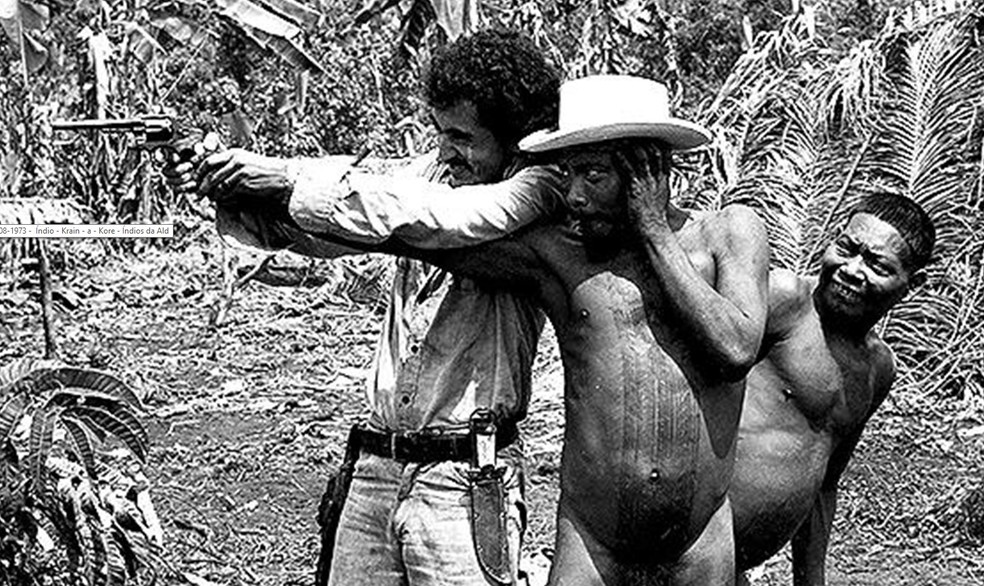 Expedição dos sertanistas Orlando e Cláudio Villas-Bôas — Foto: Pedro Martinelli / 1973