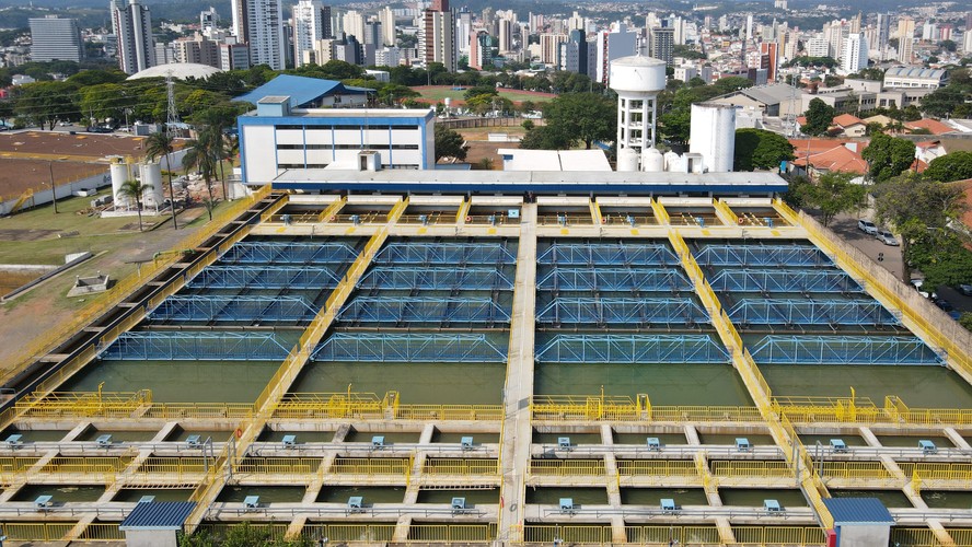 Centro de tratamento de água em Jundiaí: cidade foi uma das pioneiras em concessões. Hoje, serviços chegam a todos os 440 mil habitantes