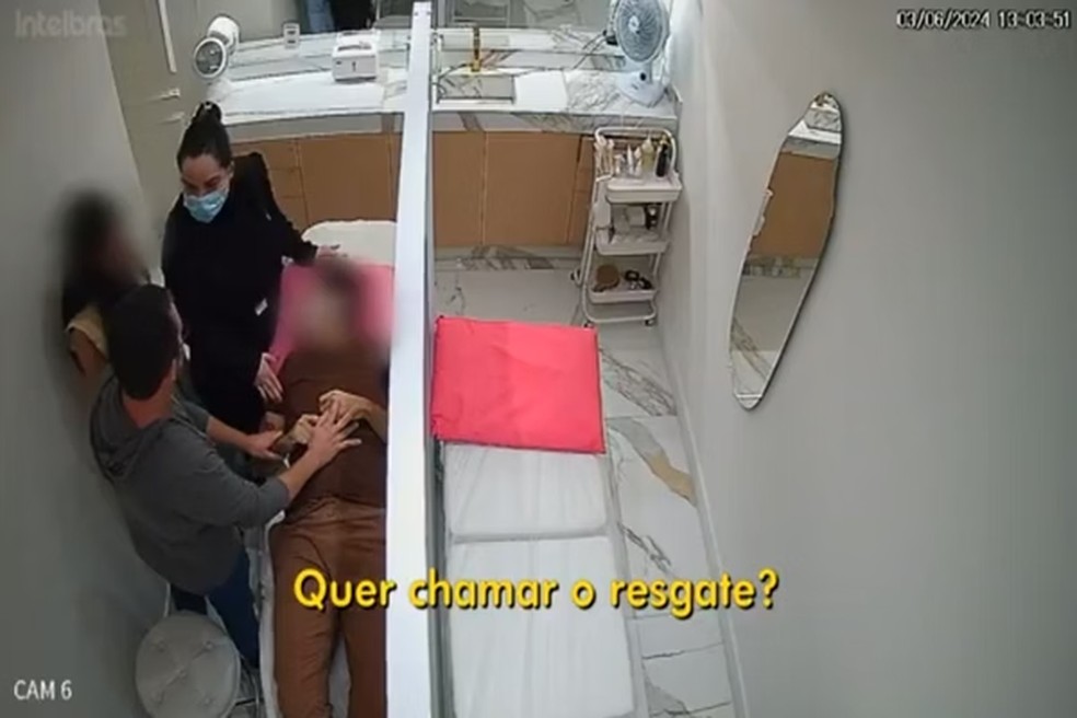 Esteticista chama serviço de saúde — Foto: Reprodução/TV Globo