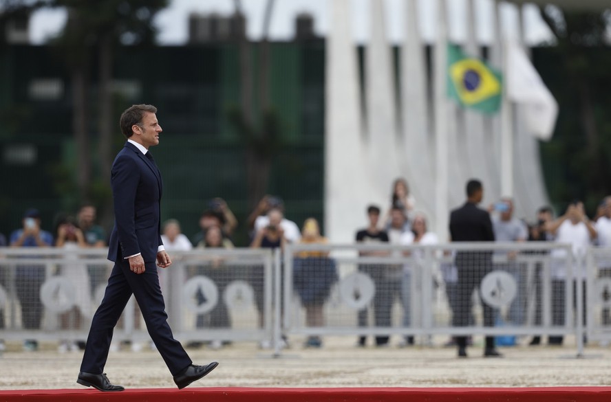 Na Praça dos Três Poderes, o presidente francês, Emmanuel Macron visitou Brasília em março